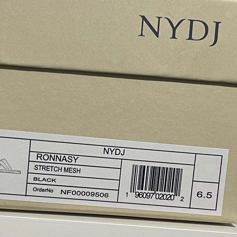 comfort as you walk on the streets wearing the NYDJ® Ronna footwear. - Picture 6 of 6